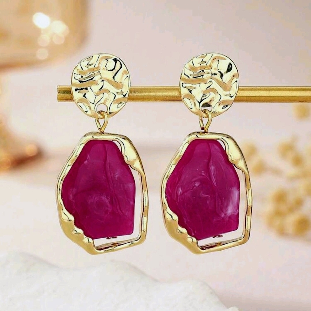 Gold-Plated Fuchsia Stone Drop Earrings - Women Jewelry